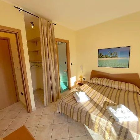 Salapia House Apartment *