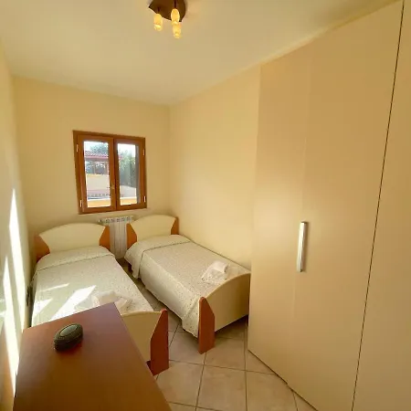 Salapia House
