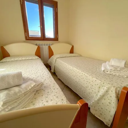 Salapia House Apartment *