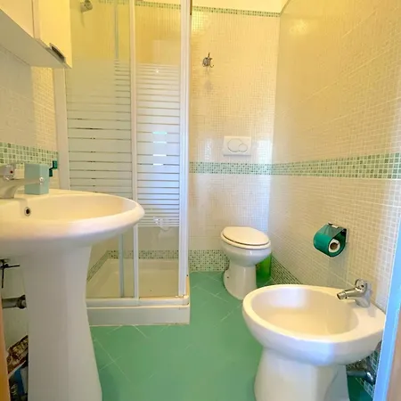 Salapia House Apartment *
