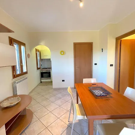 Salapia House Apartment *