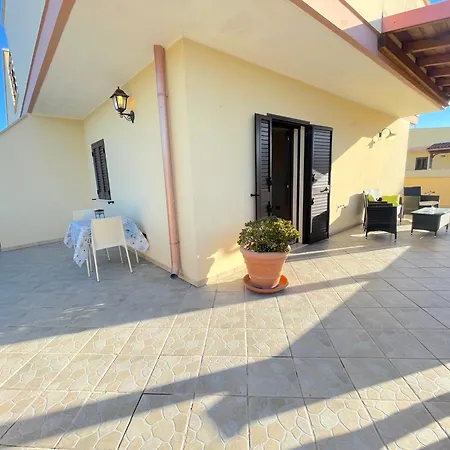 Salapia House